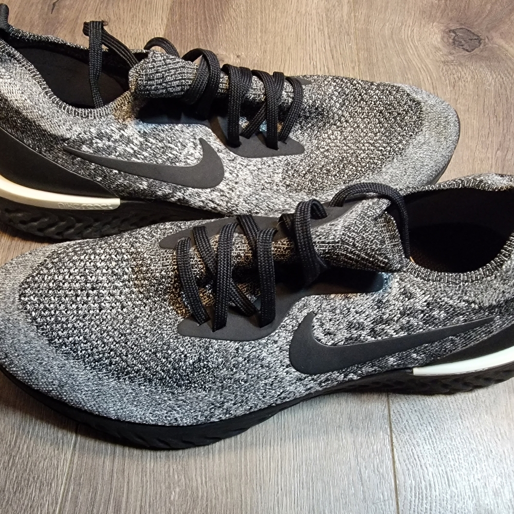 Nike Epic React Flyknit